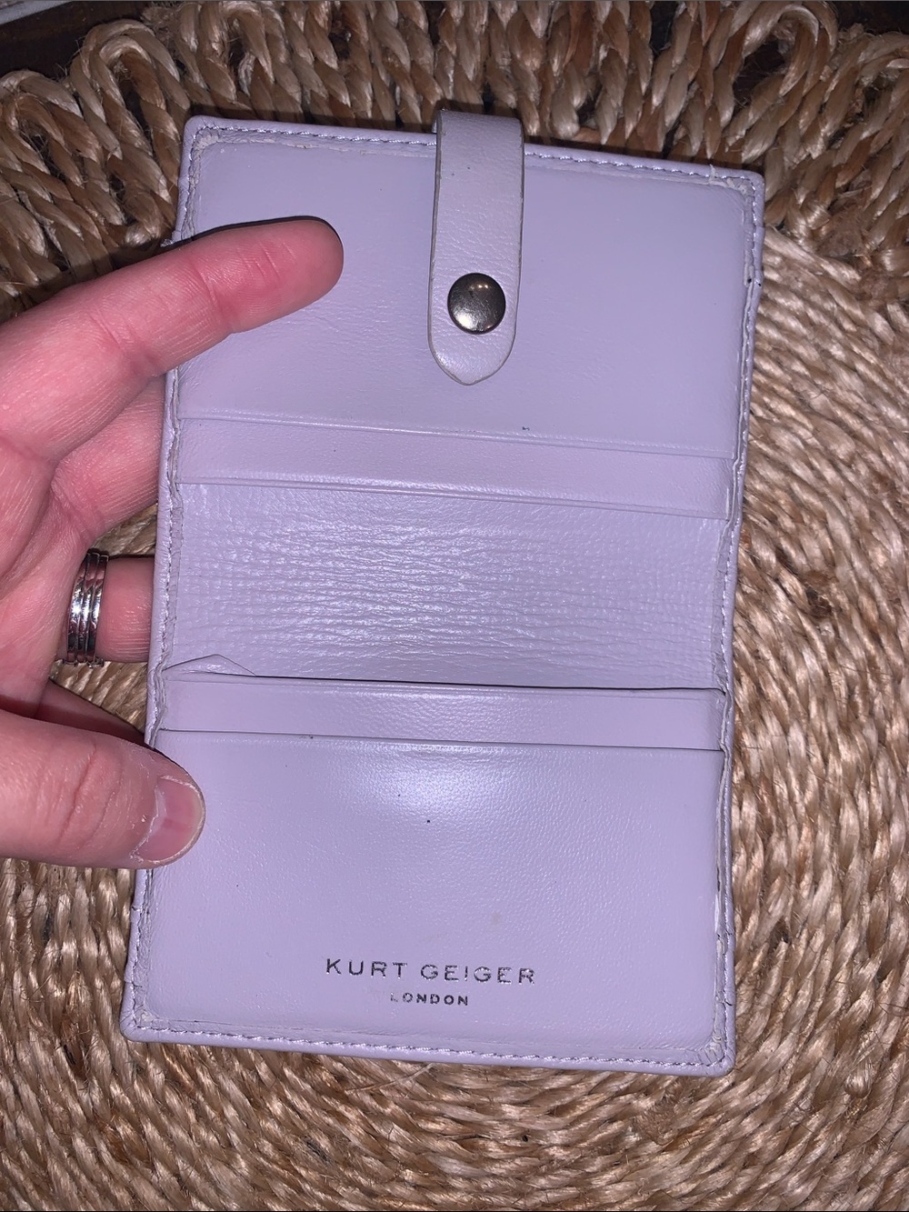 Kurt Geiger London bifold quilted lavender wallet - Picture 4 of 8